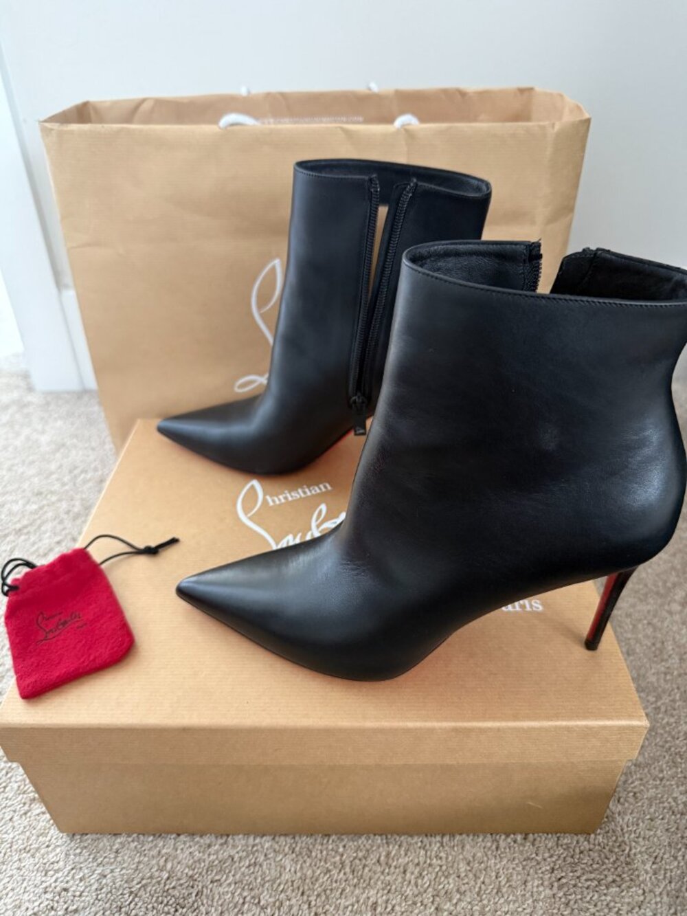 Christian Louboutin- So Kate Booty 85 Calf - Picture 4 of 9
